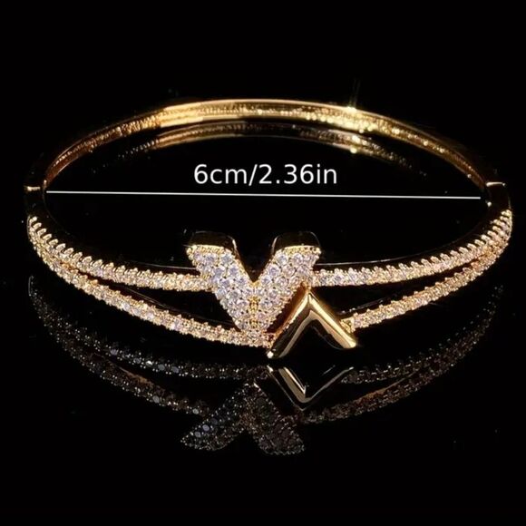 Gold Luxury Diamond Letter V Bangle Bracelet - Picture 4 of 4